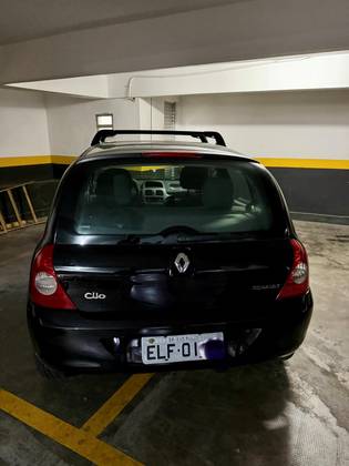RENAULT CLIO 1.0 CAMPUS 16V FLEX 4P MANUAL RENAULT CLIO 1.0 CAMPUS 16V FLEX 4P MANUAL